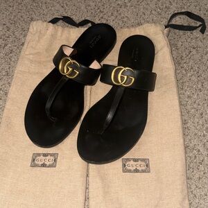 Gucci Marmont Leather Thong Sandal with Double G (GG) — Black Size 40